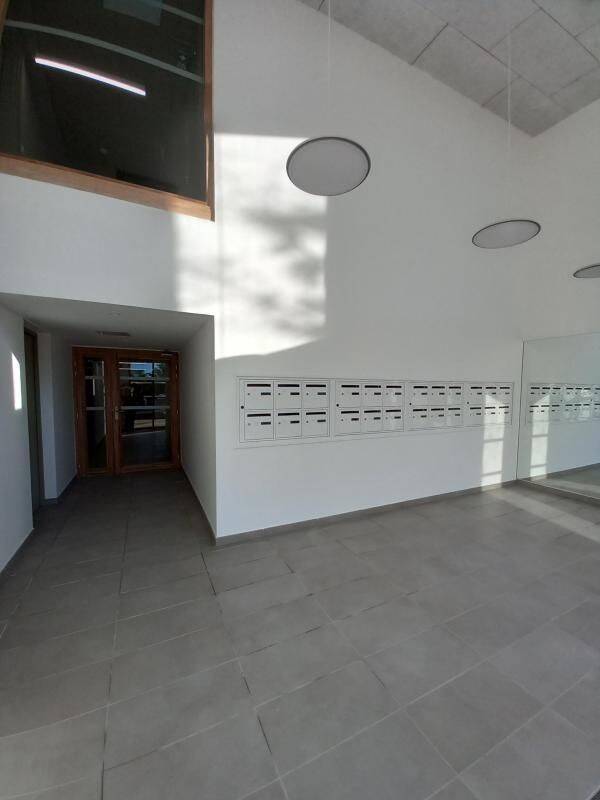 Appartement 3 pièces 63 m² · à Rillieux-la-Pape · 63 m² · 880 €/mois