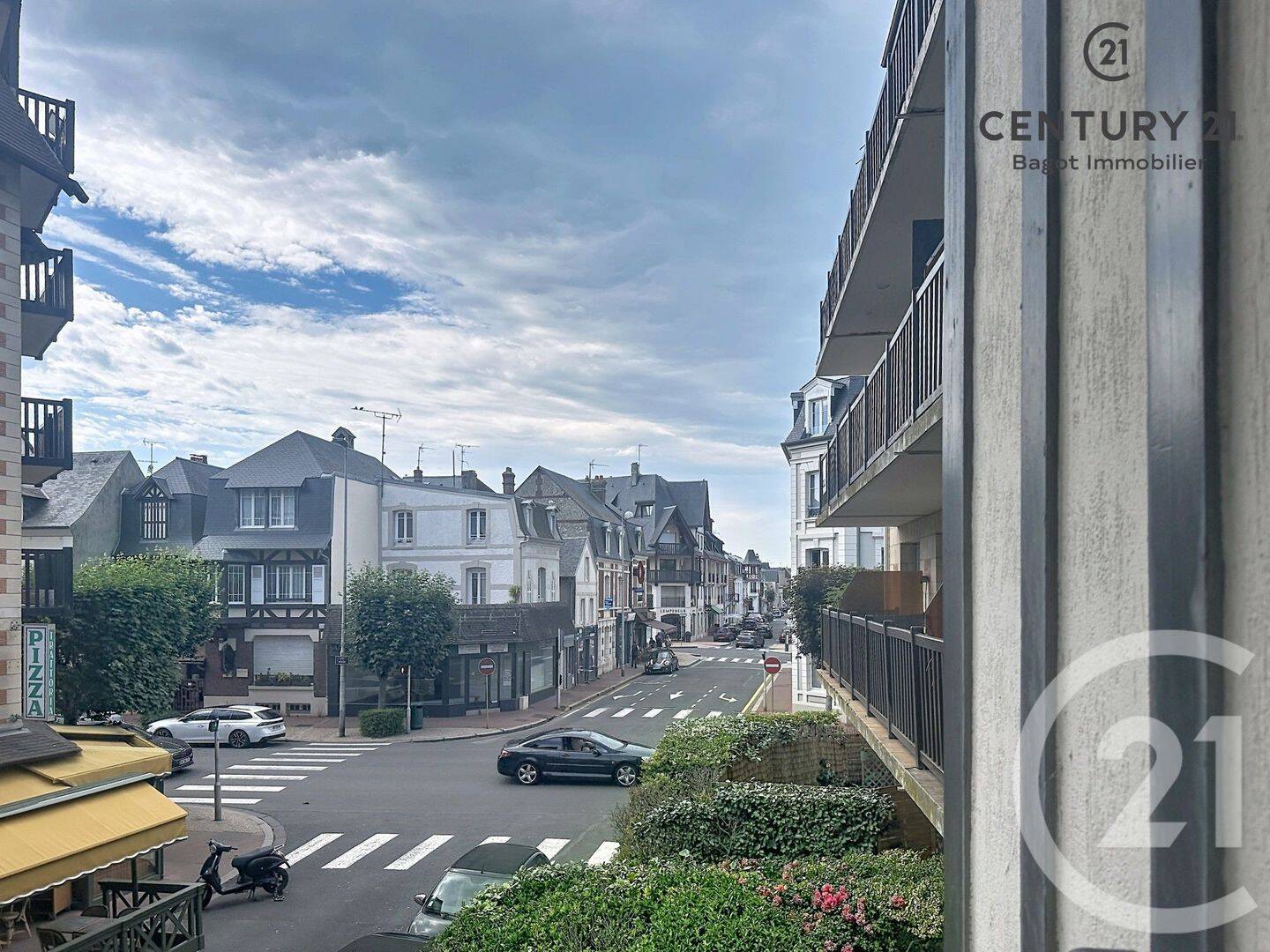 Appartement 3 pièces 48 m² · à Deauville · 47,7 m² · 1 300 €