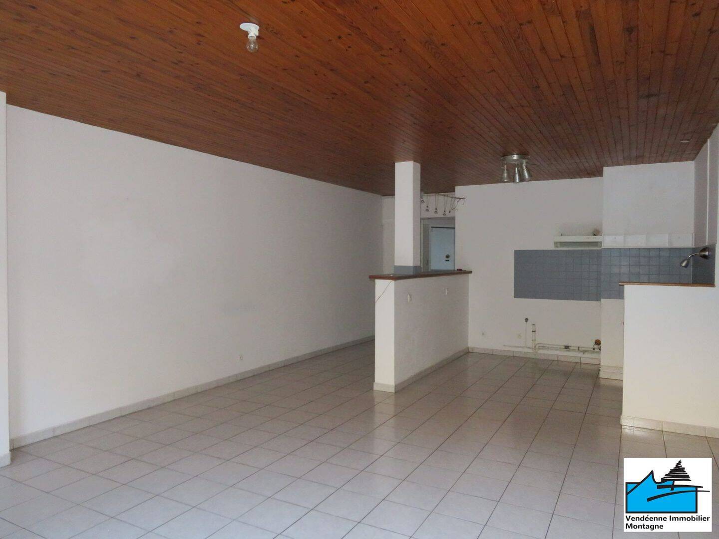 Appartement 5 pièces 99 m² · à Le Bourg-d'Oisans · 98,6 m² · 295 000 €