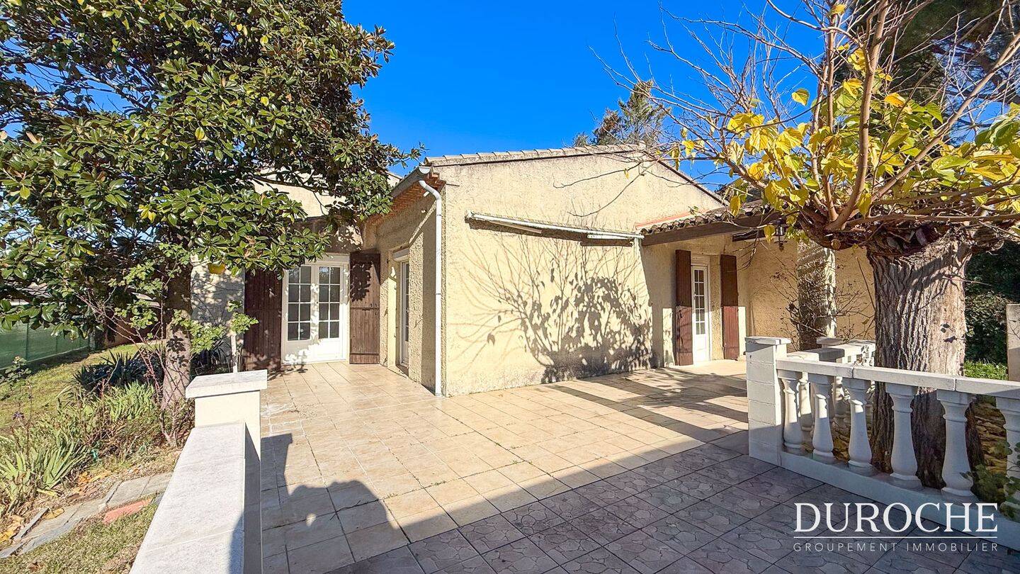 Maison 7 pièces 208 m² · à Orange · 208 m² · 292 000 €