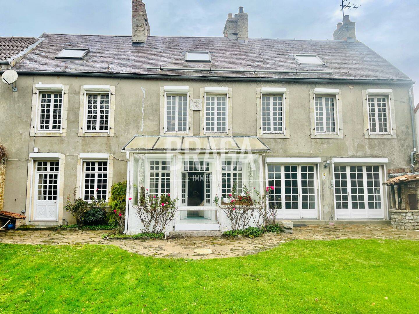 Maison 12 pièces 230 m² · à Saint-Martin-Boulogne · 230 m² · 384 500 €