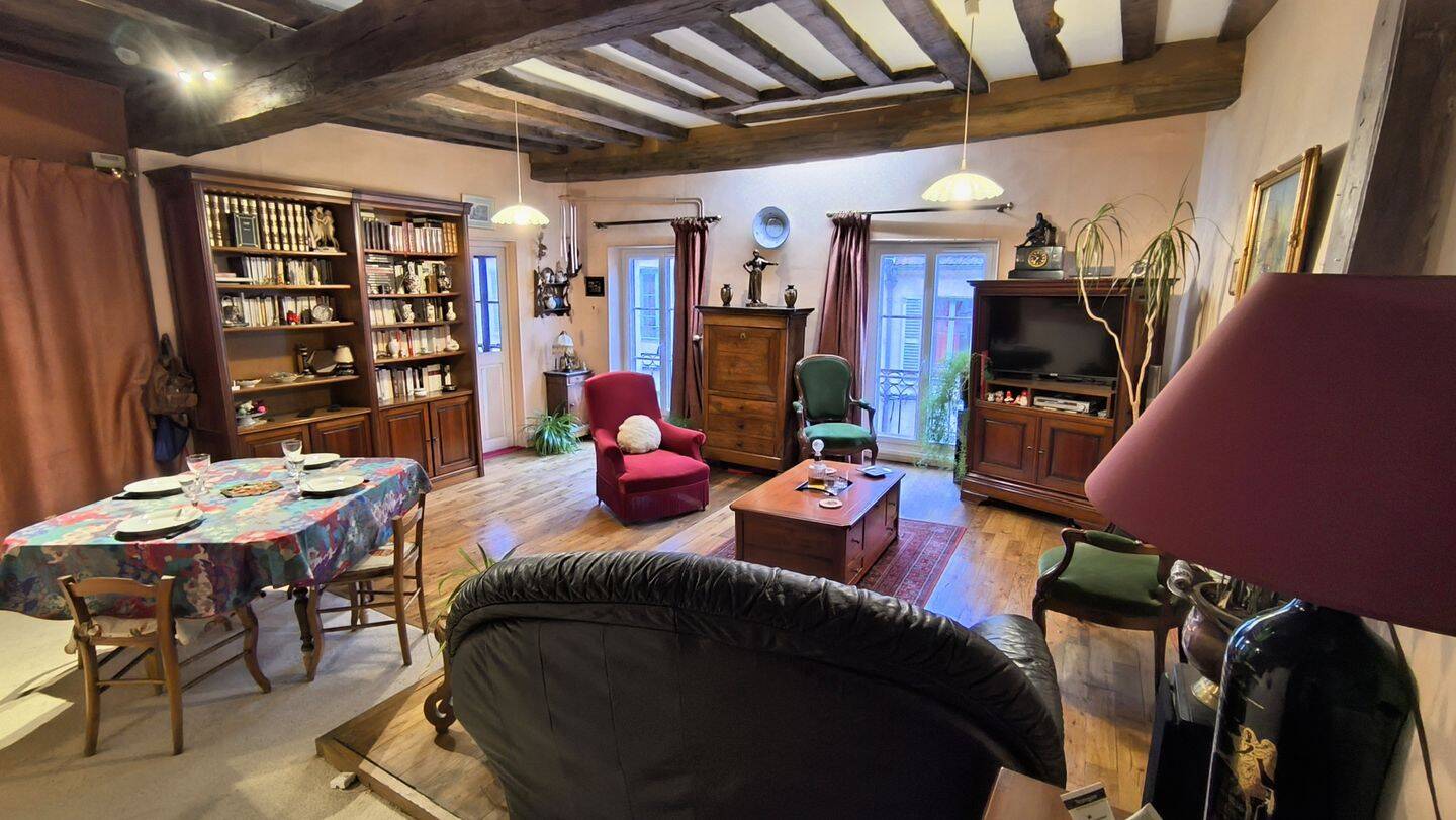 Appartement 5 pièces 112 m² · à Nevers · 111,9 m² · 89 000 €