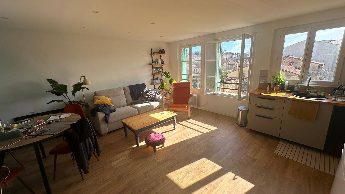 Appartement 2 pièces 54 m² · à Marseille 4ème Arrondissement · 54 m² · 1 200 €/mois