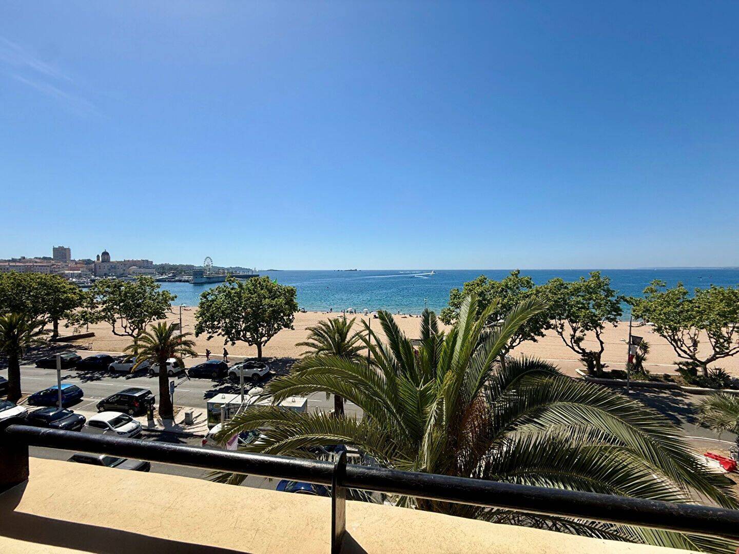 Appartement 1 pièce 25 m² · à Fréjus · 25 m² · 790 €/mois