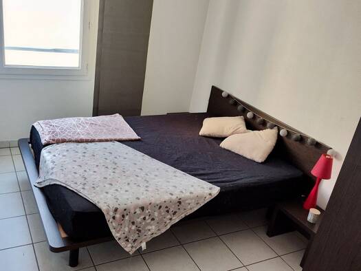 Colocation à louer 640 € 2 pièces 32 m² disponible dès maintenant Champ de Mars Toulon 83100