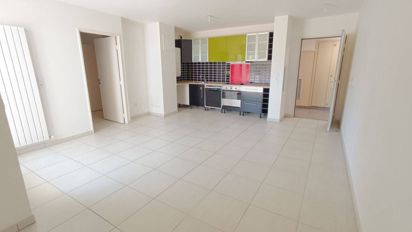 Appartement 2 pièces 42 m² · à Marseille 4ème Arrondissement · 41,6 m² · 870 €