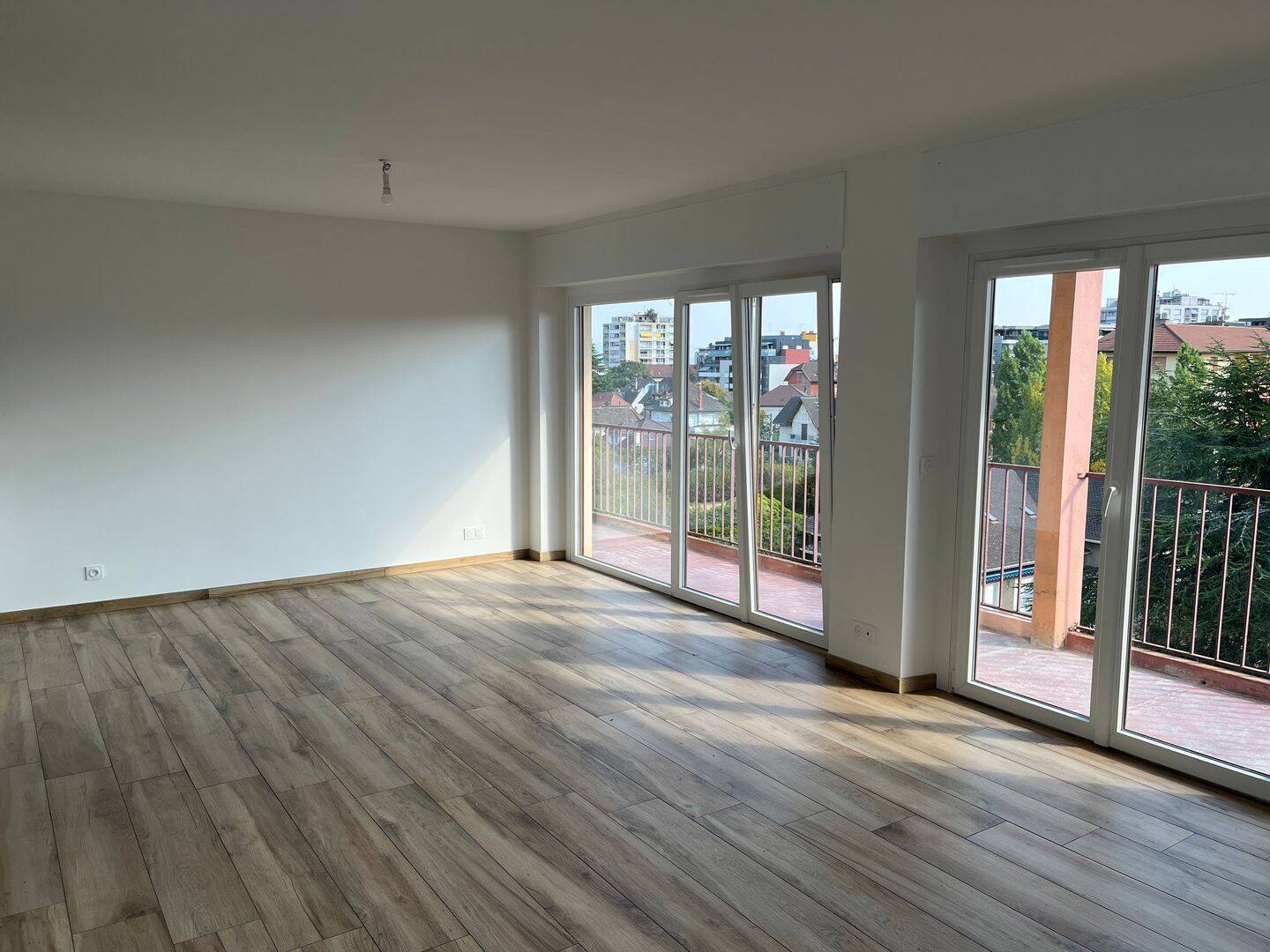 Appartement 3 pièces 77 m² · à Thonon-les-Bains · 77 m² · 1 330 €