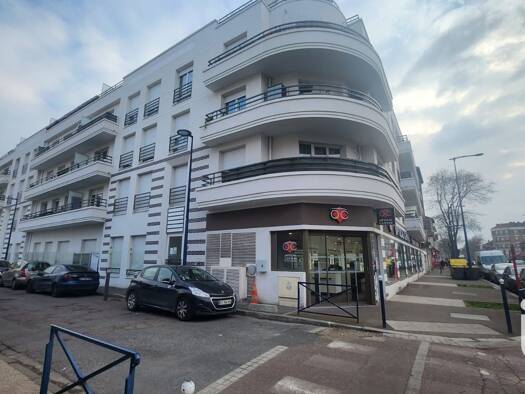 Appartement à vendre 191 700 € 2 pièces 1 chambre 45,1 m² Étage 2/3 La Muette Drancy 93700