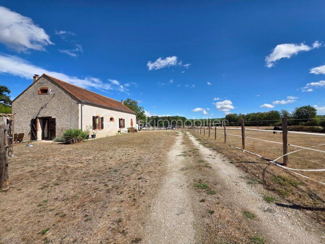 Maison 7 pièces 200 m² · à Sury-aux-Bois · 200 m² · 250 000 €