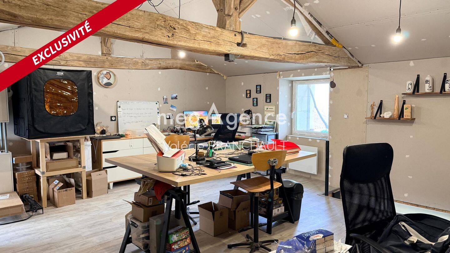 Maison 4 pièces 125 m² · à Saint-Aubin-la-Plaine · 125 m² · 148 400 €