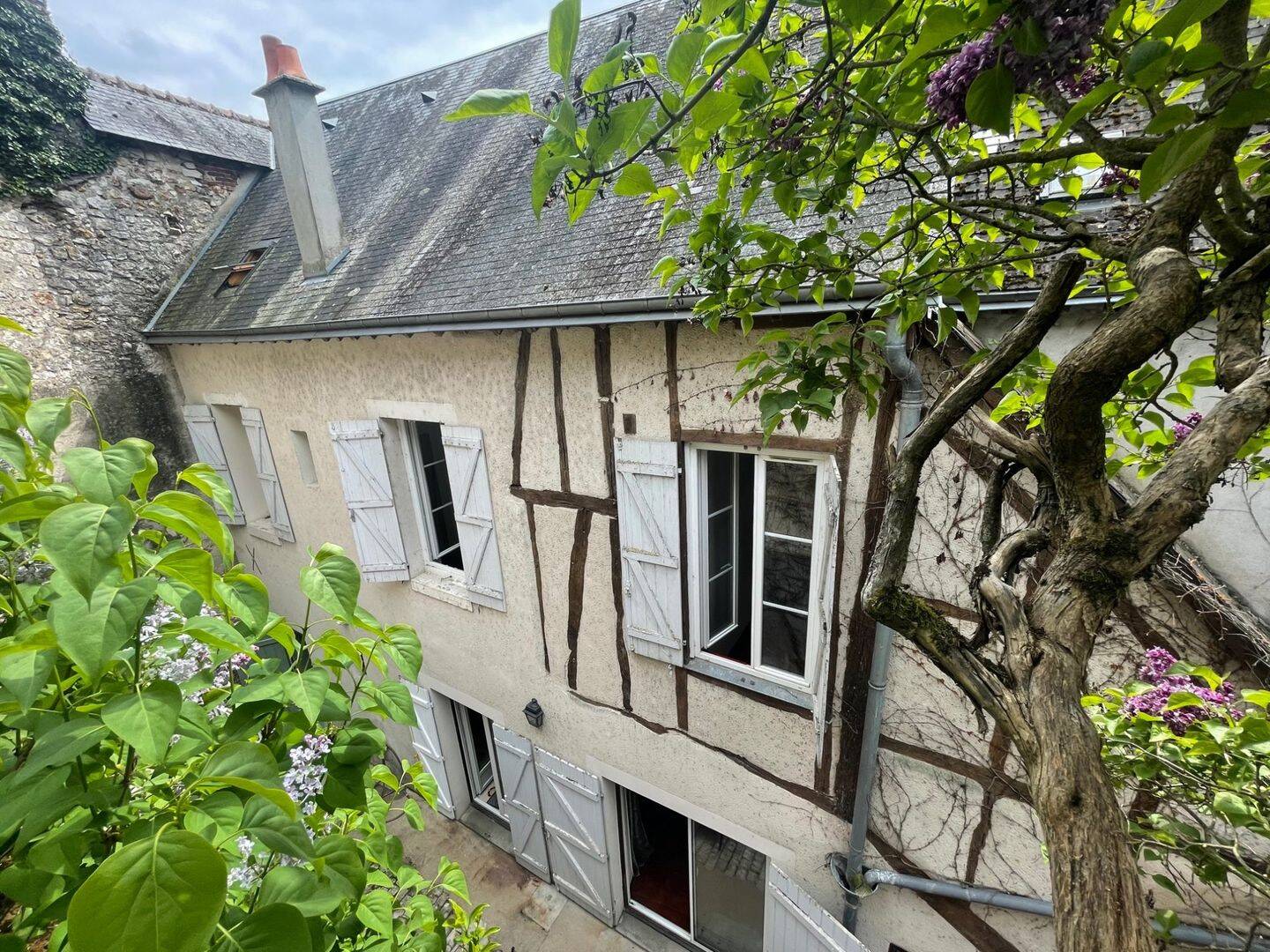 Maison 6 pièces 144 m² · à Gien · 144 m² · 157 000 €
