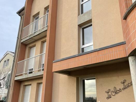 Appartement à vendre 147 920 € 3 pièces 2 chambres 65 m² 1er étage Châlons-en-Champagne 51000