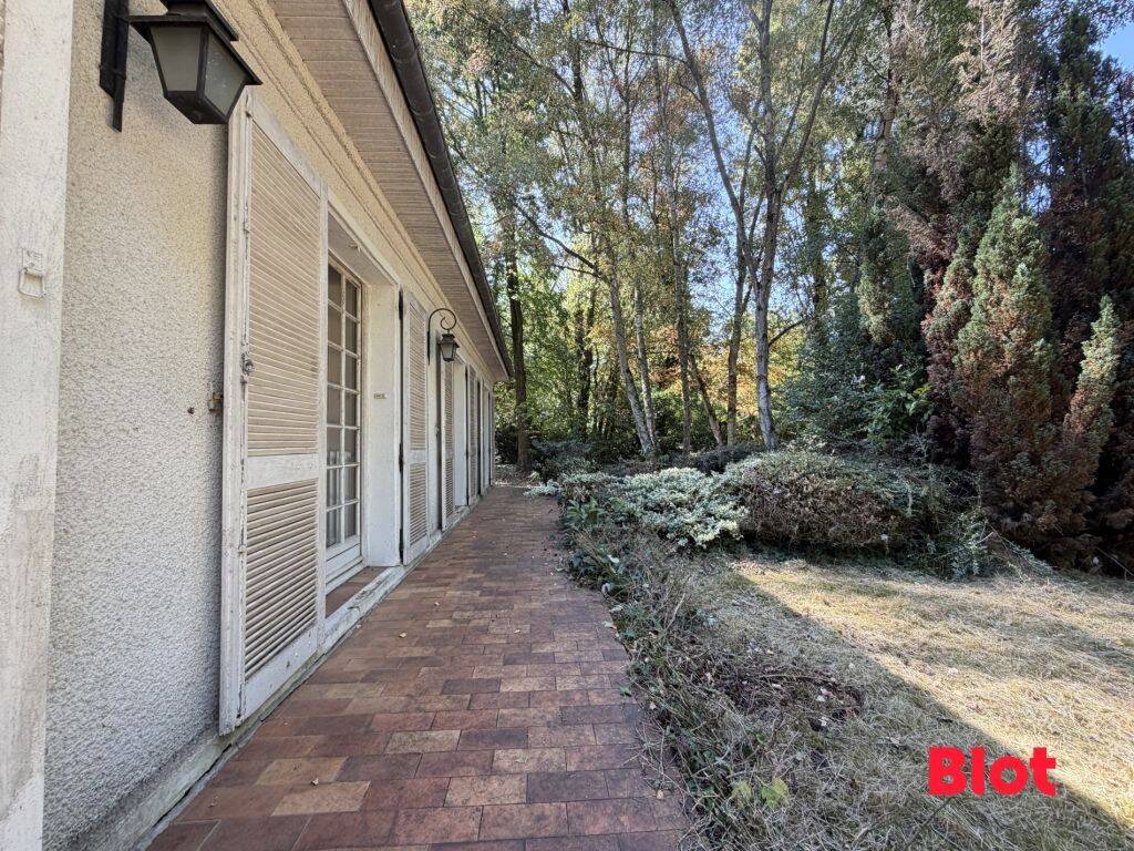 Maison 6 pièces 180 m² · à Betton · 180 m² · 585 000 €