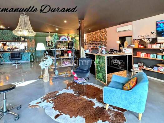 Local commercial à vendre 1 250 000 € 630 m² de surface de vente Saint-Paul-Trois-Châteaux 26130