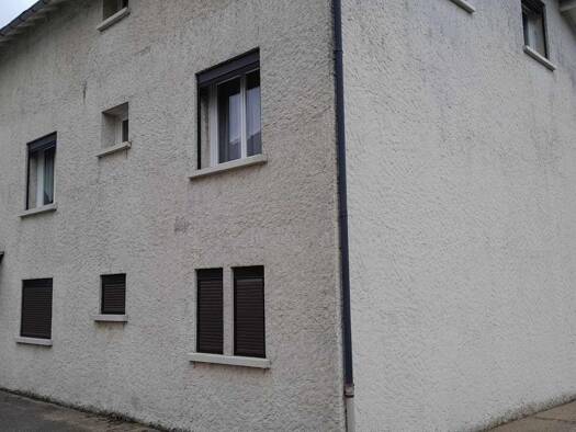 Immeuble à vendre 281 000 € 230 m² Lacaune 81230