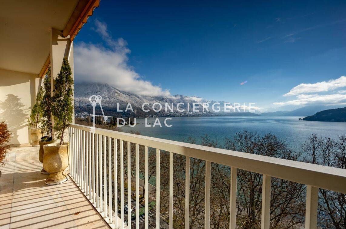Appartement 3 pièces 86 m² · à Annecy · 86 m² · 2 850 €