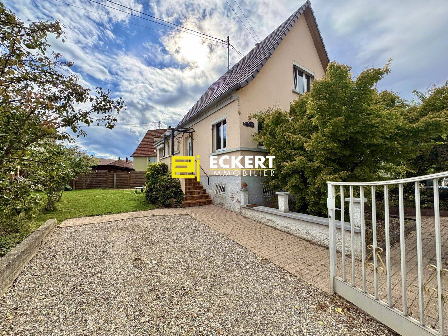 Maison 4 pièces 114 m² · à Fegersheim · 113,8 m² · 360 000 €