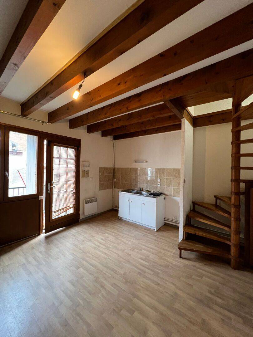 Appartement 2 pièces 32 m² · à Roanne · 32,1 m² · 343 €