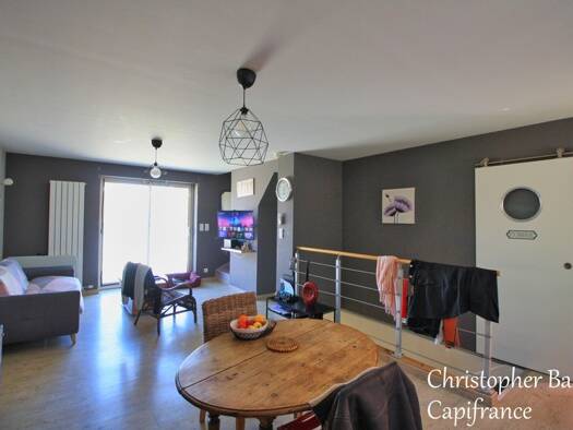 Immeuble à vendre 152 000 € 168 m² Varennes-sur-Allier 03150