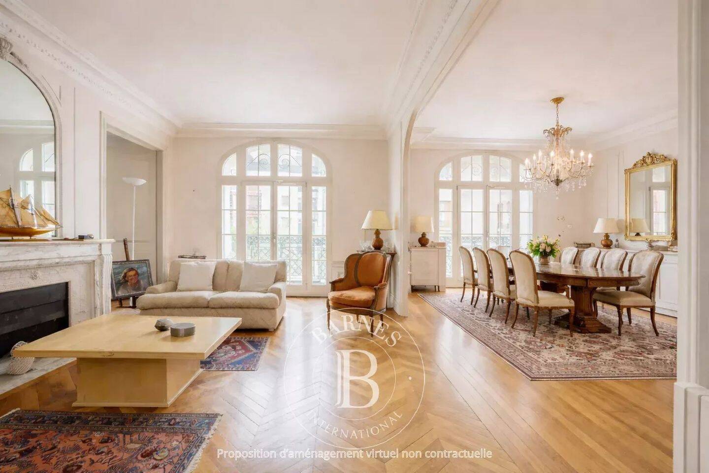 Appartement 5 pièces 141 m² · à Paris 16ème Arrondissement · 141 m² · 4 550 €