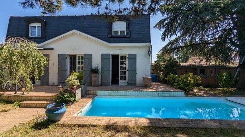 Maison à vendre 650 000 € 6 pièces 4 chambres 172 m² 760 m² de terrain Chennevieres Conflans Sainte Honorine 78700
