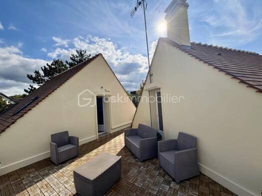 Maison à vendre 469 000 € 7 pièces 4 chambres 181,6 m² 400 m² de terrain Centre Triel-sur-Seine 78510