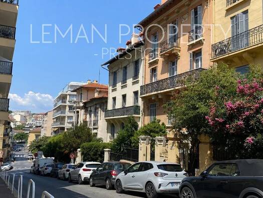 Appartement à vendre 435 000 € 3 pièces 2 chambres 81,7 m² Étage 2/1 Carnot Cannes 06400