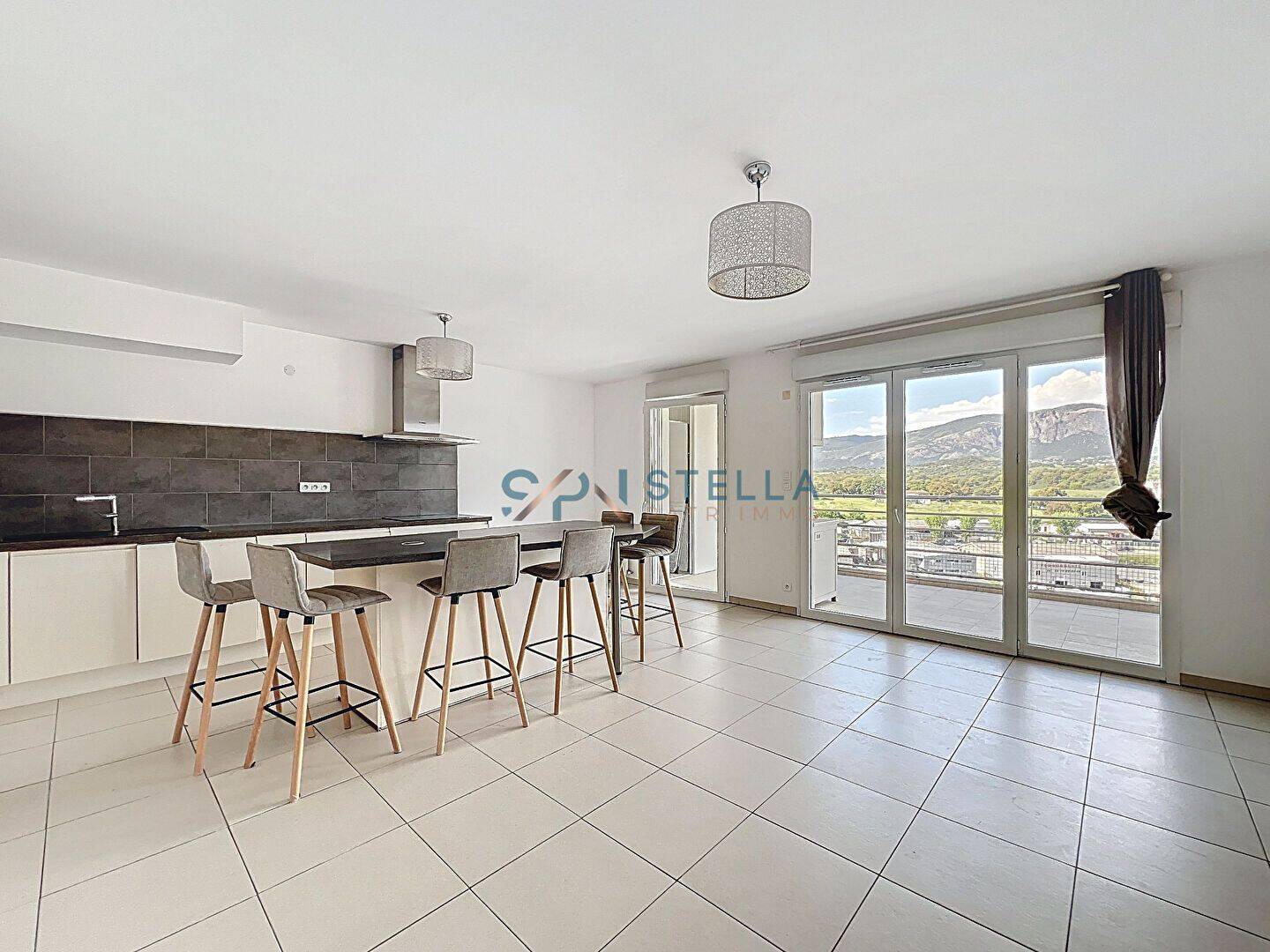 Appartement 4 pièces 80 m² · à Sarrola-Carcopino · 80 m² · 205 000 €