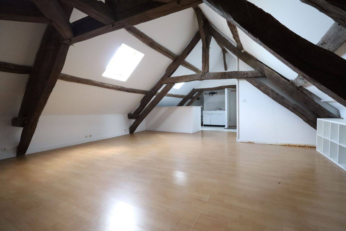 Appartement 1 pièce 31 m² · à Ivry-la-Bataille · 30,6 m² · 60 000 €