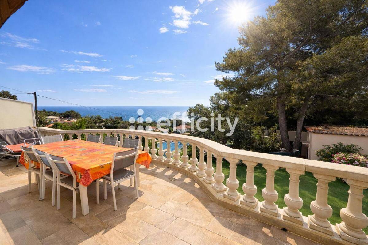 Maison 6 pièces 255 m² · à Sausset-les-Pins · 255 m² · 950 000 €