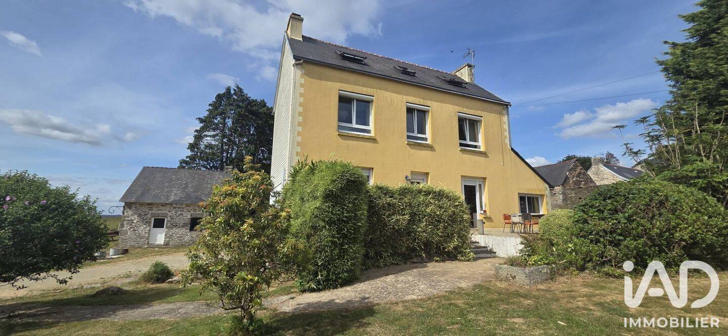 Maison 6 pièces 175 m² · à Coray · 175,2 m² · 335 000 €