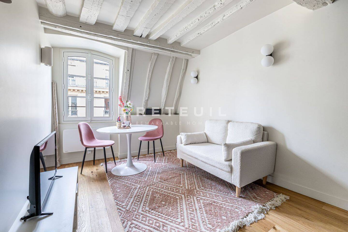 Appartement 2 pièces 27 m² · à Paris 7ème Arrondissement · 27,3 m² · 439 000 €