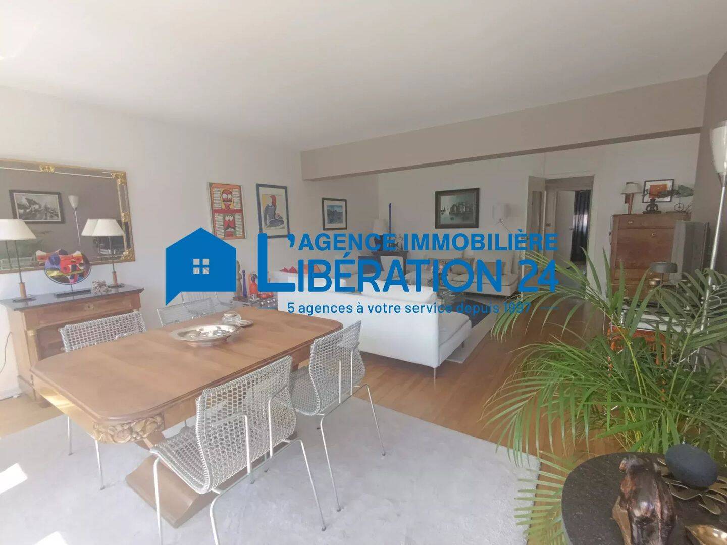 Appartement 4 pièces 96 m² · à Saint-Étienne · 95,7 m² · 110 000 €