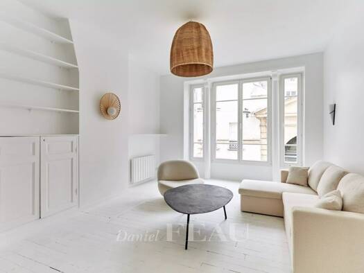 Appartement à louer - Première occupation 3 000 € 3 pièces 1 chambre 63 m² Étage 1/5 Paris 6ème arrondissement 75006