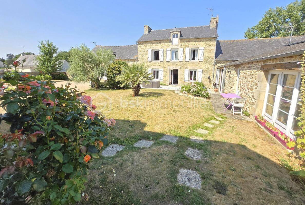 Maison 9 pièces 213 m² · à Aucaleuc · 212,5 m² · 447 900 €