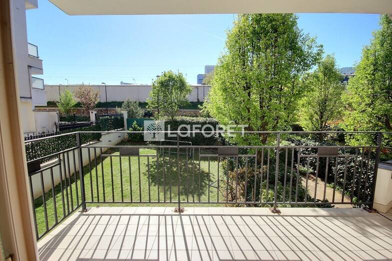 Appartement à vendre 520 000 € 3 pièces 2 chambres 67 m² Étage 1/4 Marceau - République Courbevoie 92400