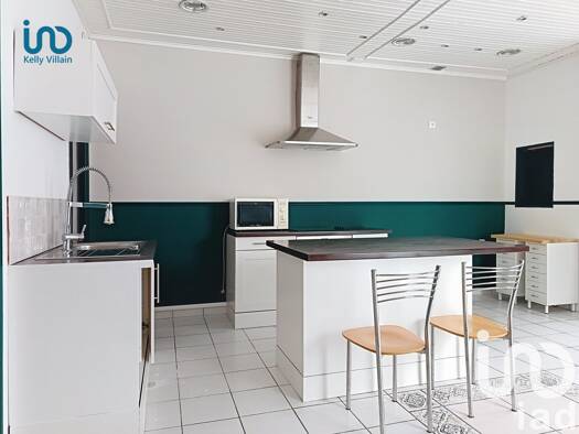 Immeuble à vendre 169 000 € 95 m² Maillezais 85420