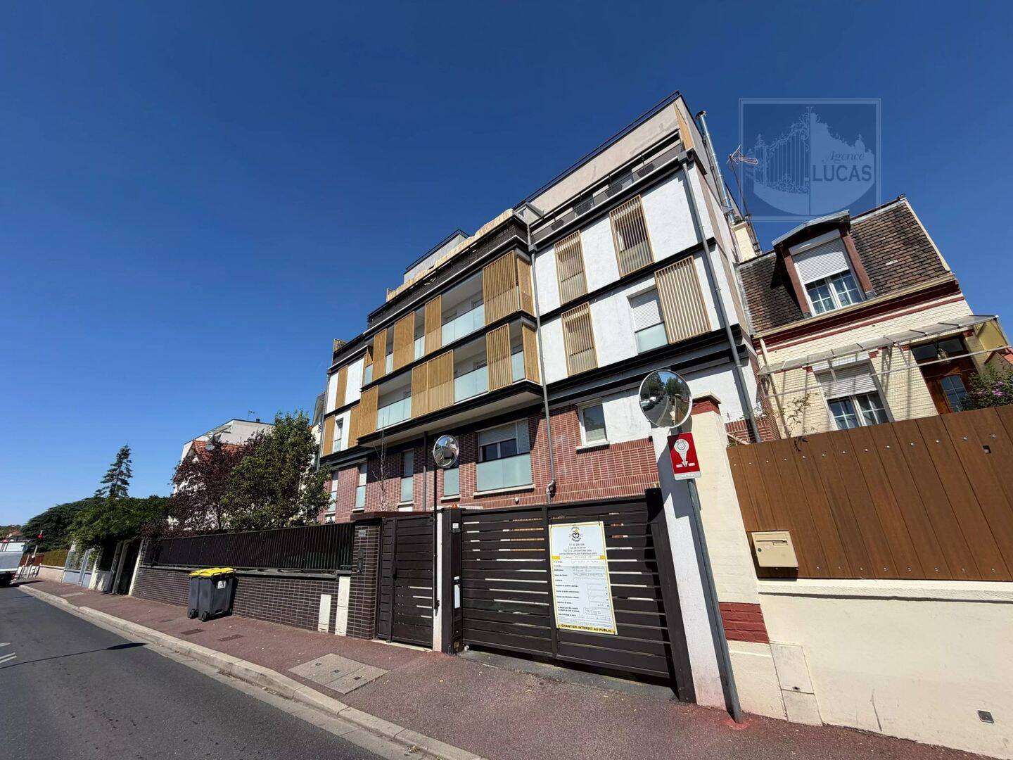 Appartement 3 pièces 63 m² · à Nanterre · 63 m² · 1 369 €