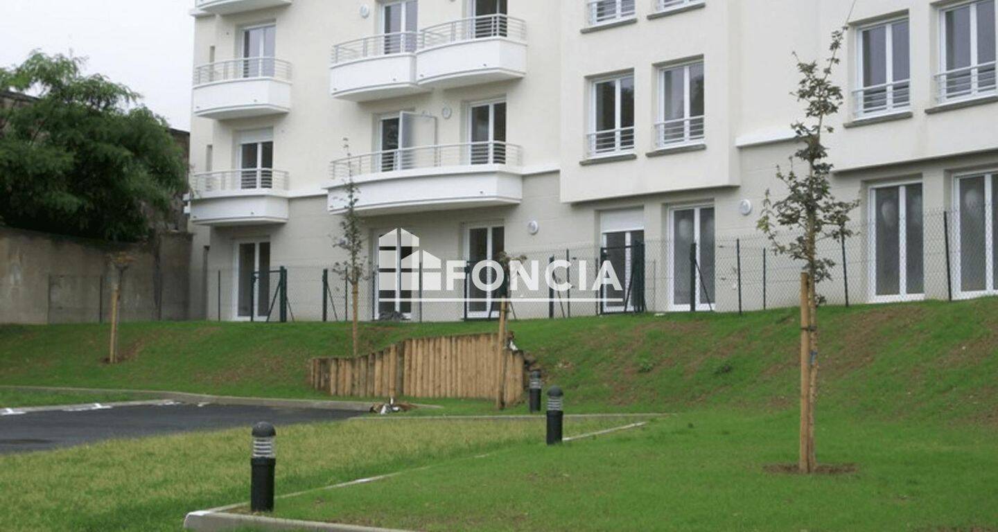 Appartement 1 pièce 22 m² · à Corbeil-Essonnes · 22,2 m² · 499 €