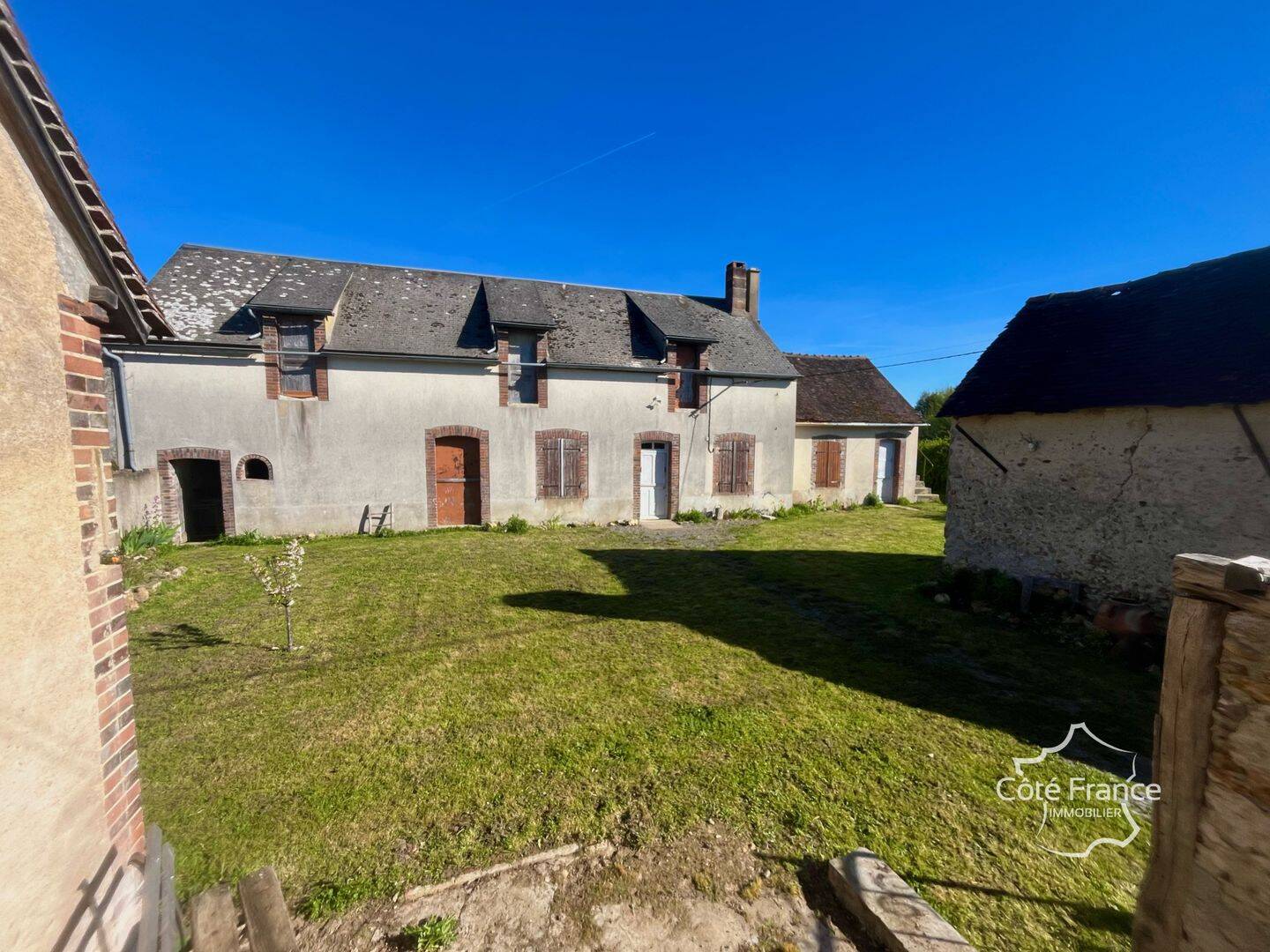 Maison 3 pièces 83 m² · à Tannerre-en-Puisaye · 82,5 m² · 99 000 €