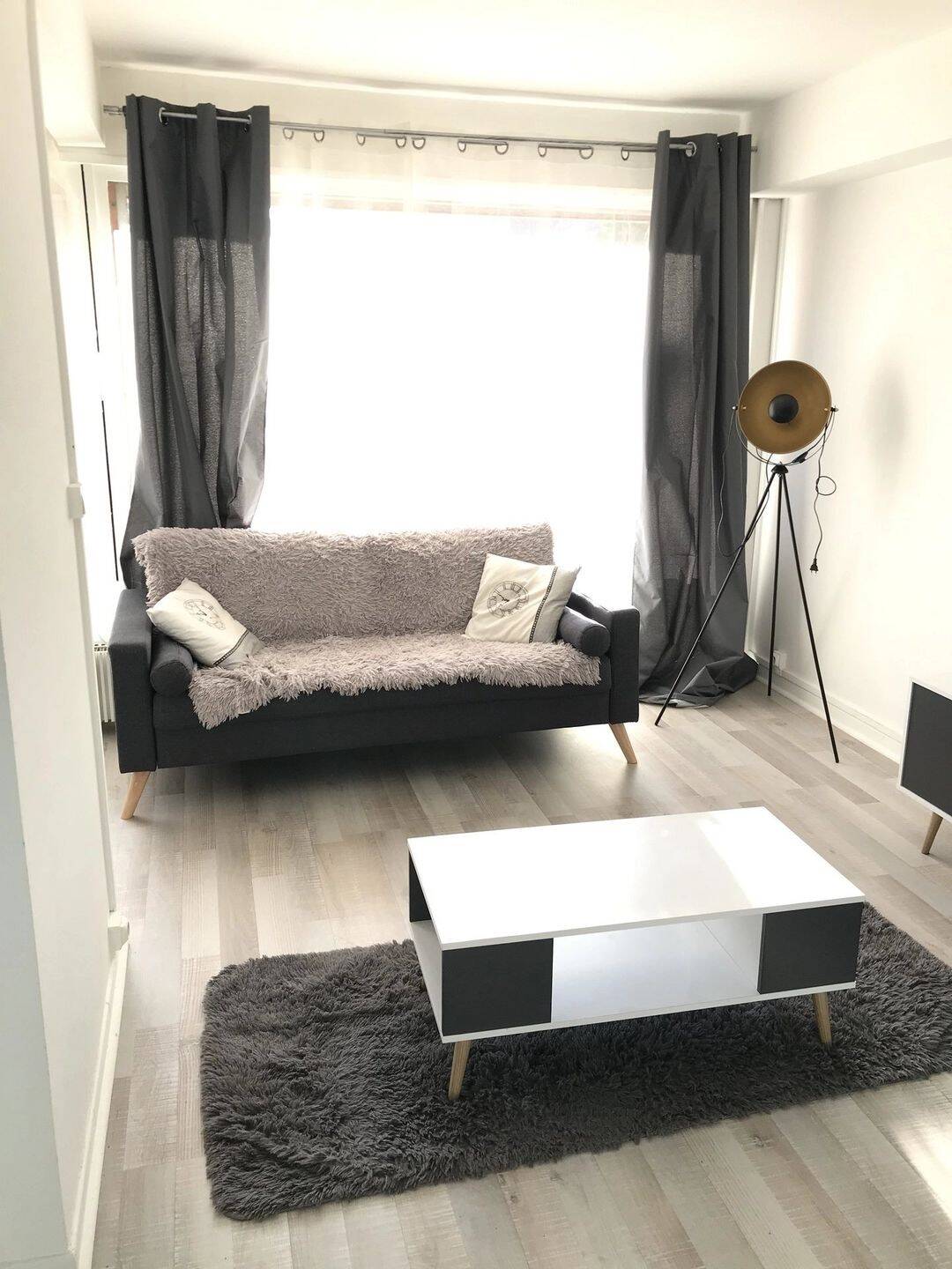 Appartement 2 pièces 54 m² · à Saint-Quentin · 53,7 m² · 420 €