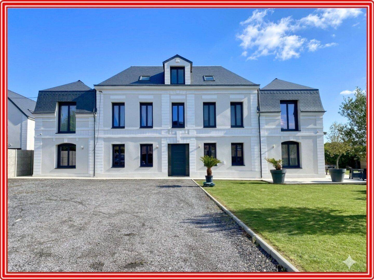 Maison 8 pièces 215 m² · à Montivilliers · 215 m² · 695 000 €