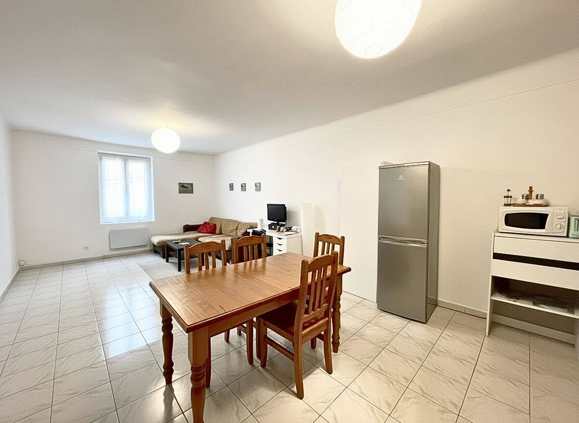 Appartement 4 pièces 105 m² · à Vaison-la-Romaine · 105 m² · 199 500 €
