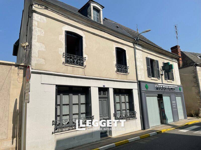 Maison 8 pièces 230 m² · à Lignières · 230 m² · 130 800 €