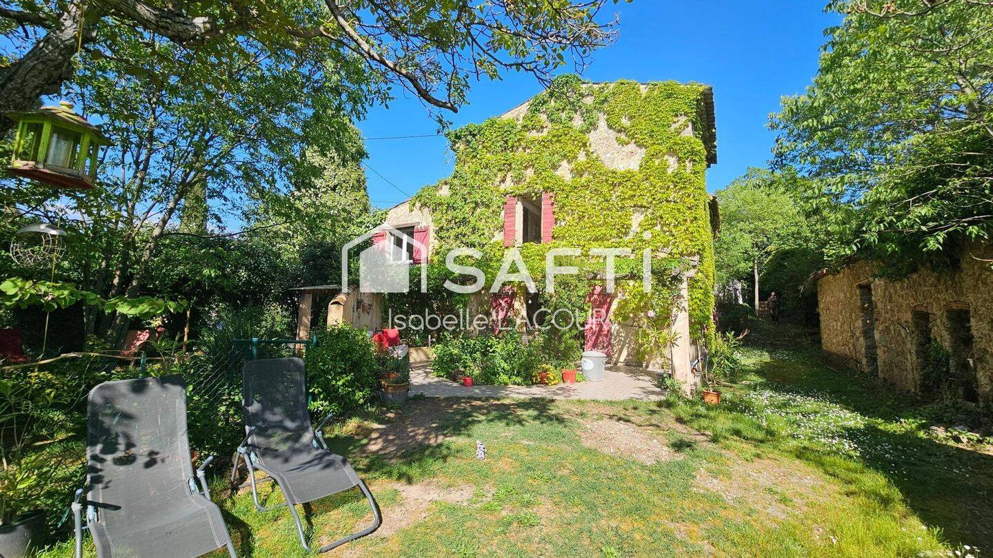 Maison 9 pièces 284 m² · à Villecroze · 284 m² · 549 000 €