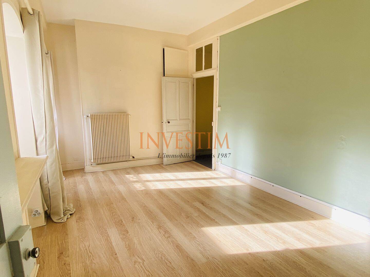Appartement 6 pièces 163 m² · à Blois · 162,8 m² · 1 050 €