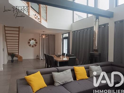 Maison de ville à vendre 508 000 € 5 pièces 3 chambres 127 m² 189 m² de terrain La Haire Vigné Caen 14000