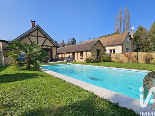 Maison à vendre 425 000 € 7 pièces 5 chambres 184 m² 951 m² de terrain Gisors 27140