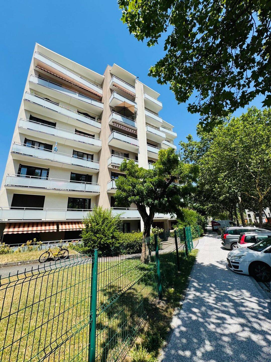 Appartement 4 pièces 75 m² · à Grenoble · 75 m² · 138 000 €
