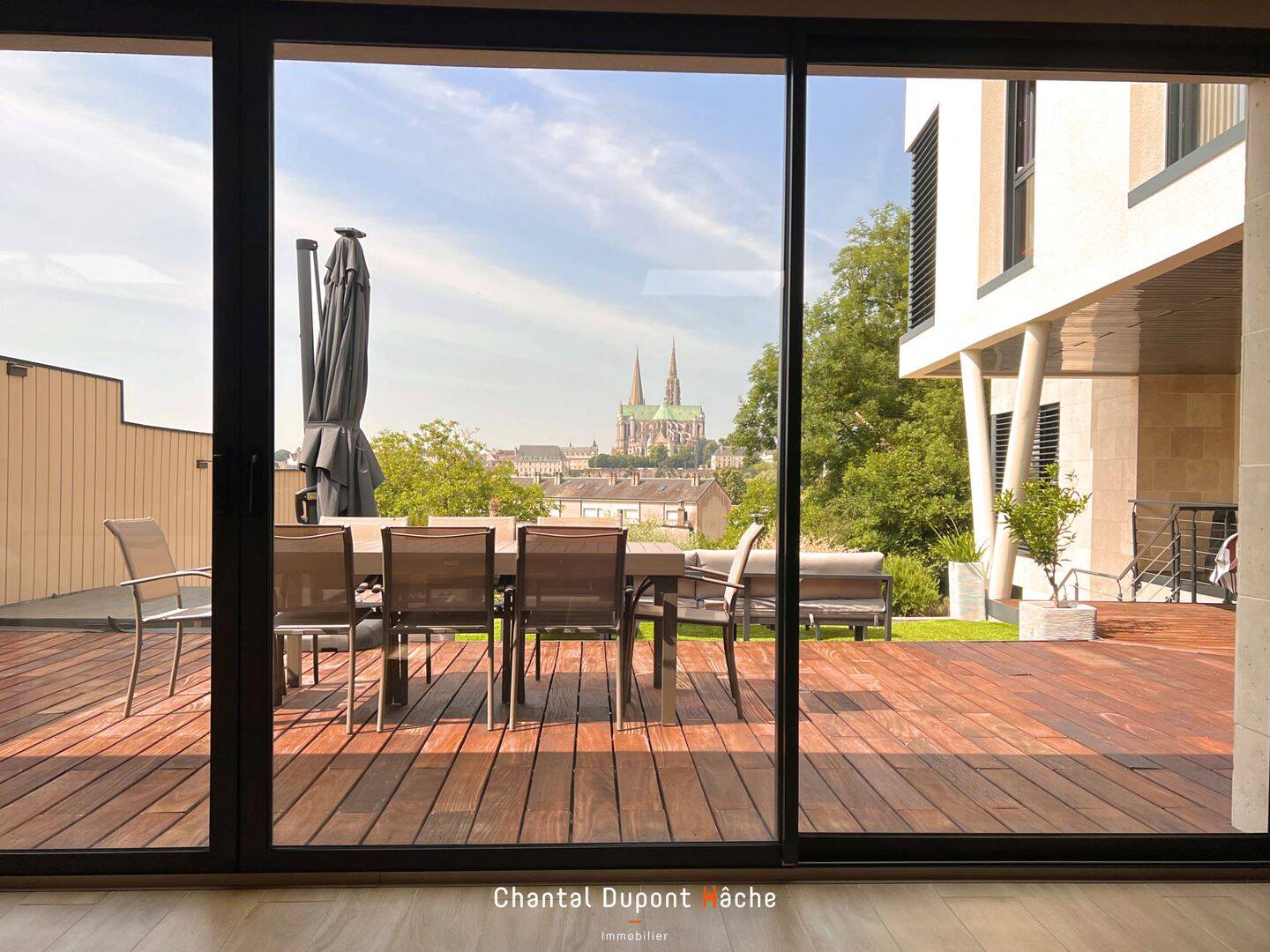 Maison 9 pièces 411 m² · à Chartres · 411 m² · 949 000 €